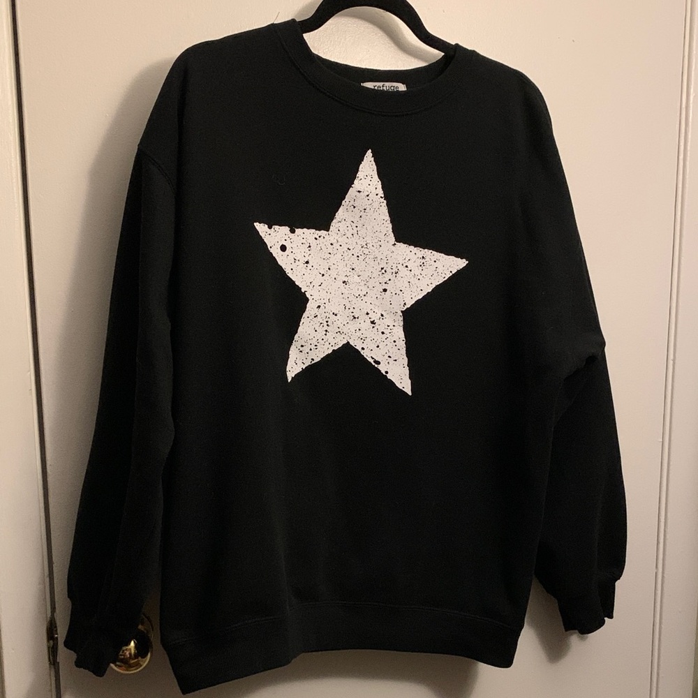 Refuge Black Sweatshirt with White Star